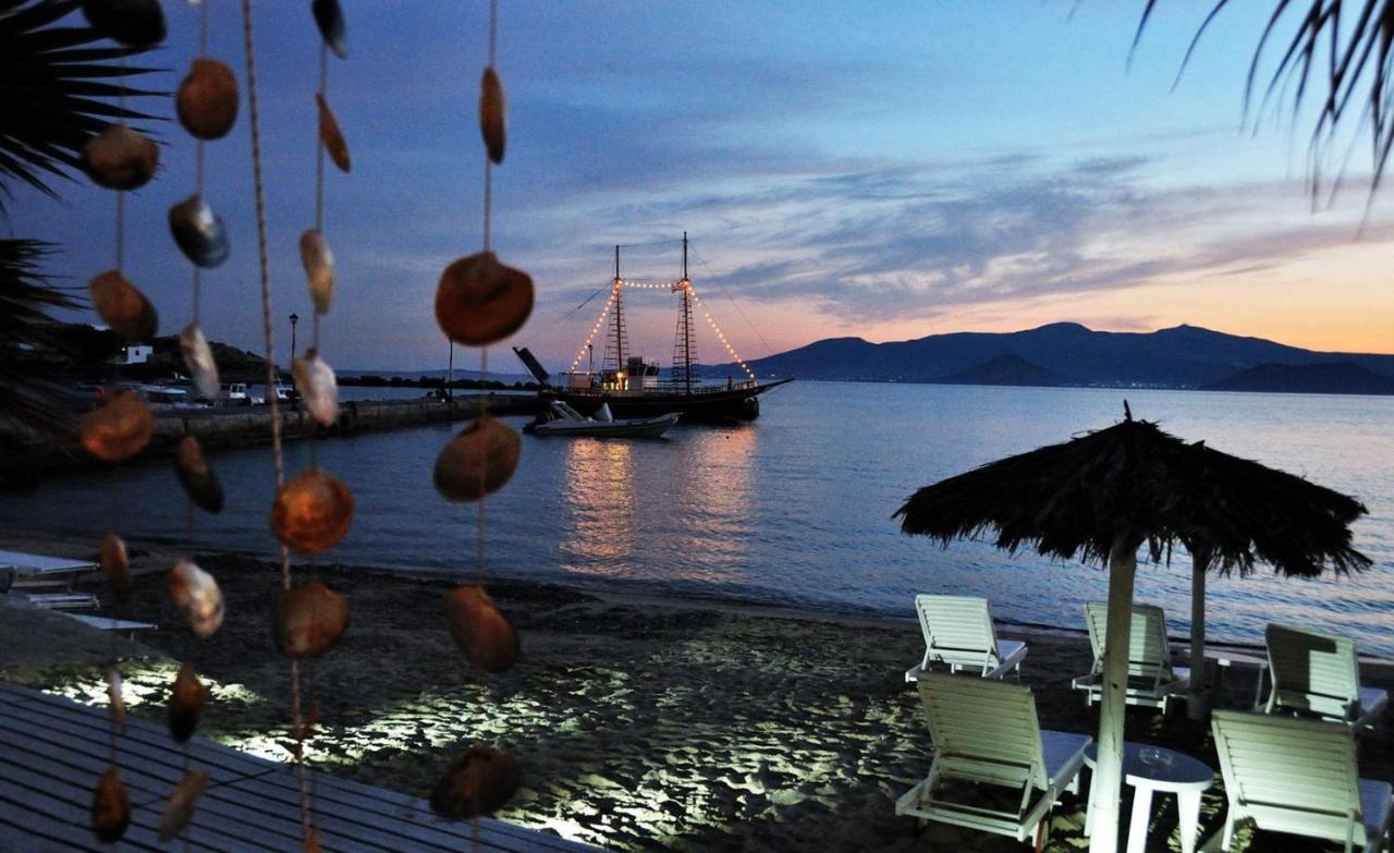 Sunday Luxury Suites Agia Anna  Eksteriør bilde
