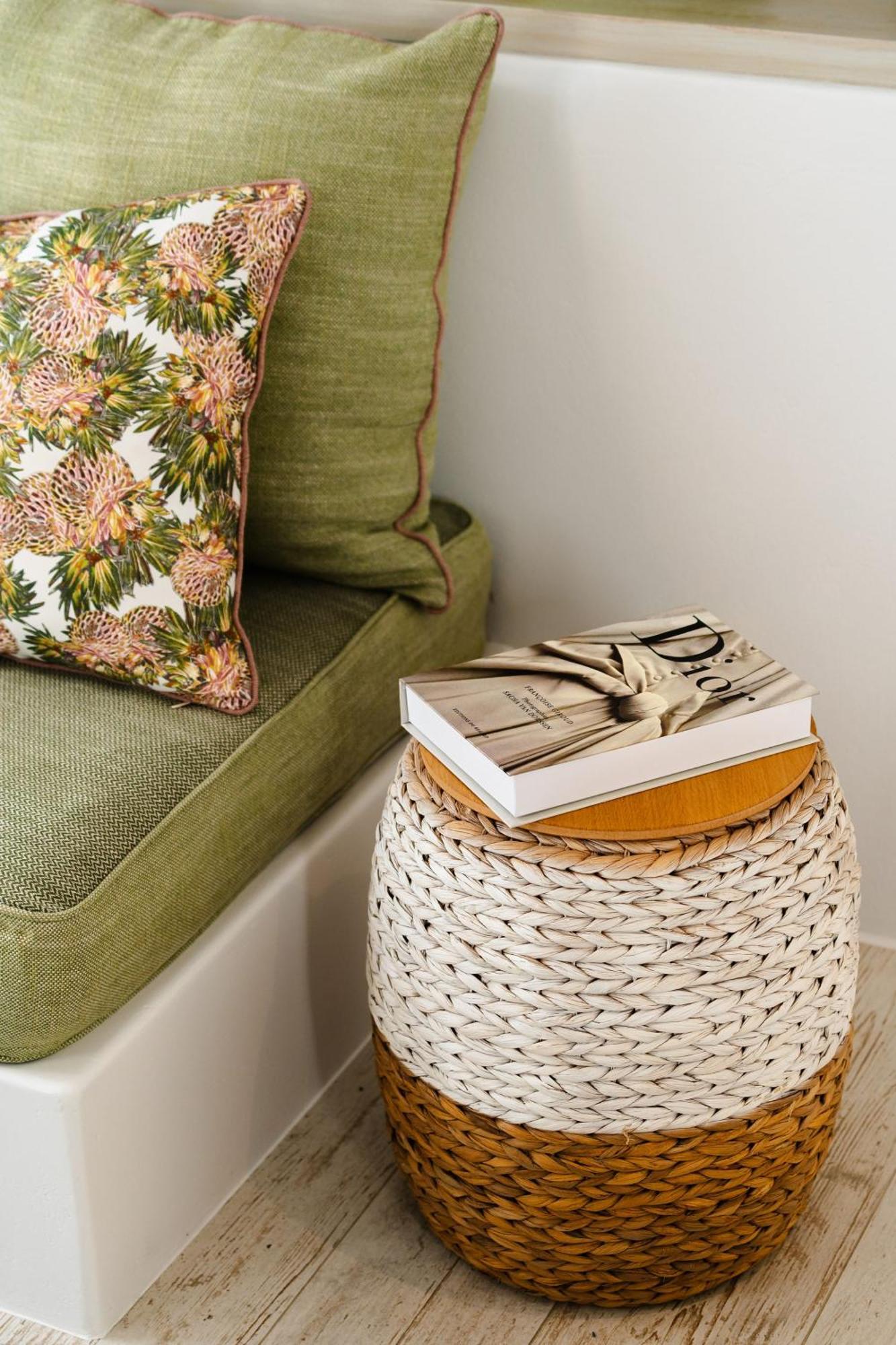 Sunday Luxury Suites Agia Anna  Eksteriør bilde