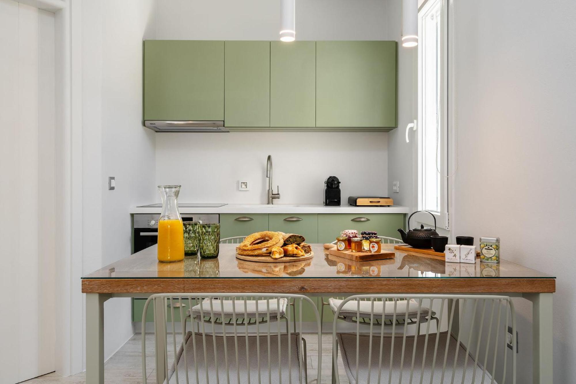 Sunday Luxury Suites Agia Anna  Eksteriør bilde