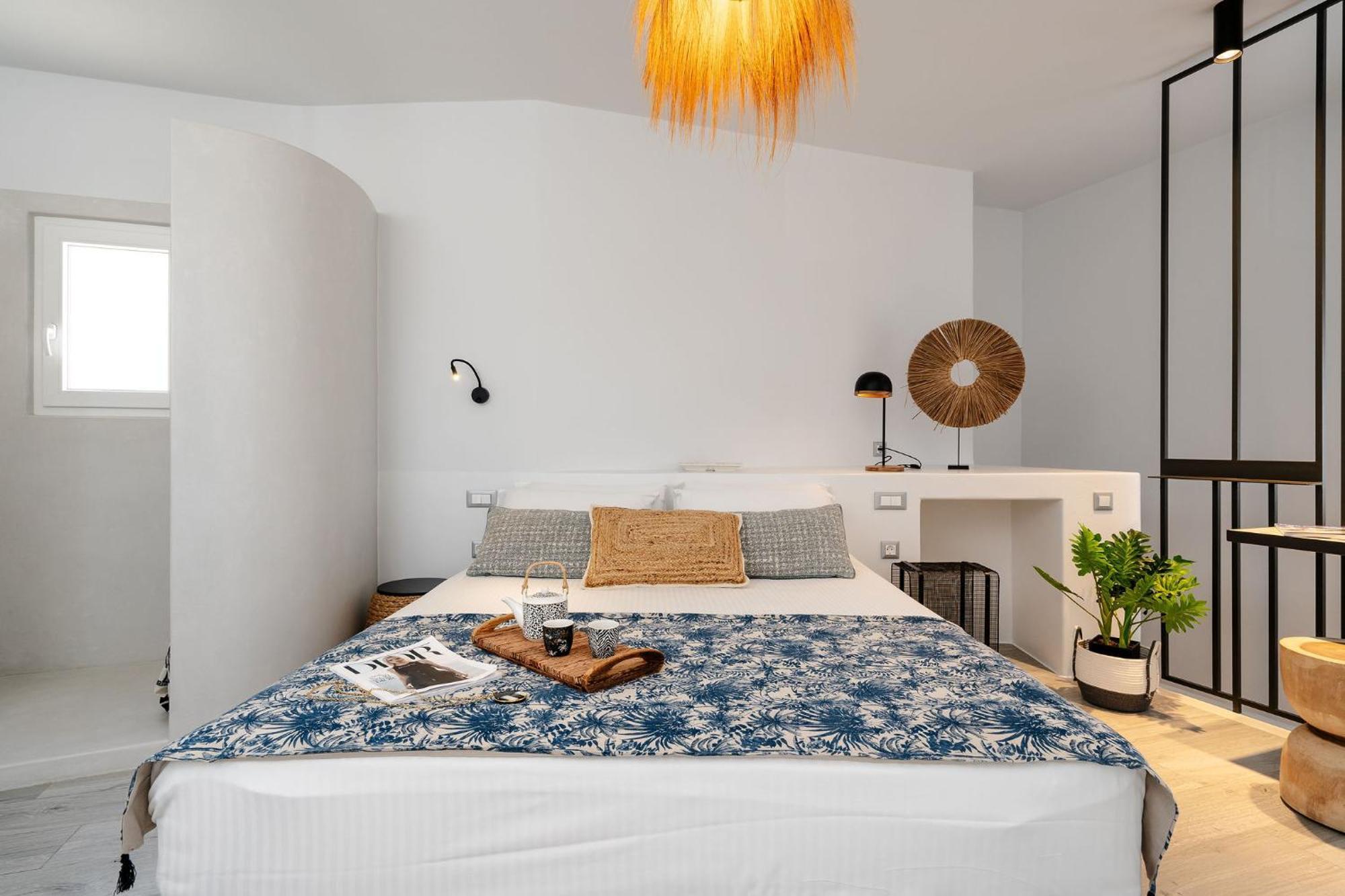 Sunday Luxury Suites Agia Anna  Eksteriør bilde